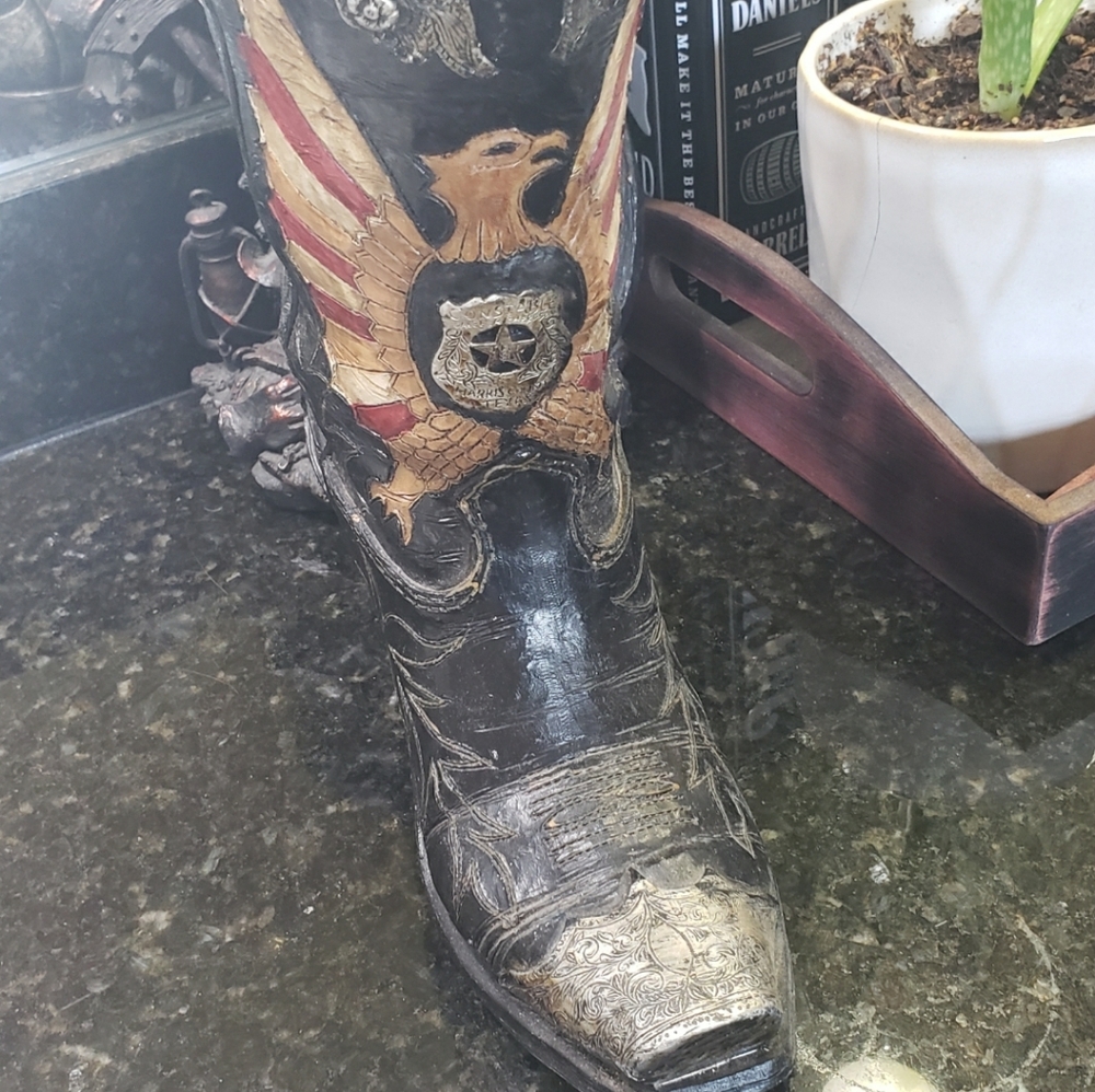 Boot Decor Western Home - Picture 4 of 4